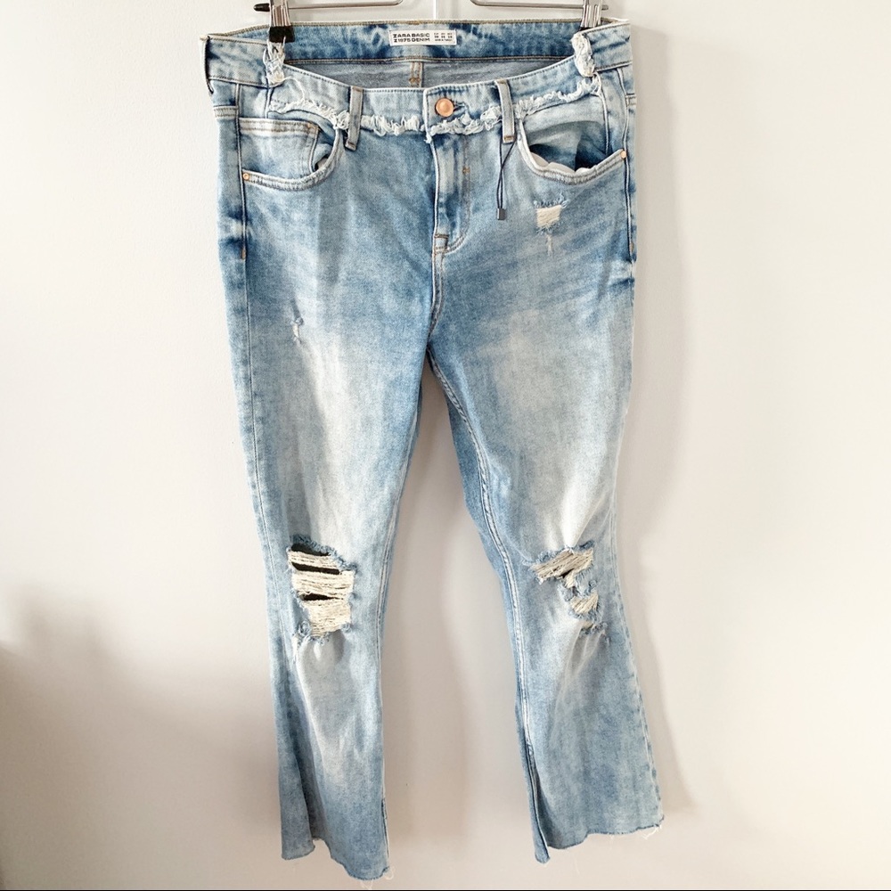 ZARA Distressed Jeans w/Cropped Flare Leg